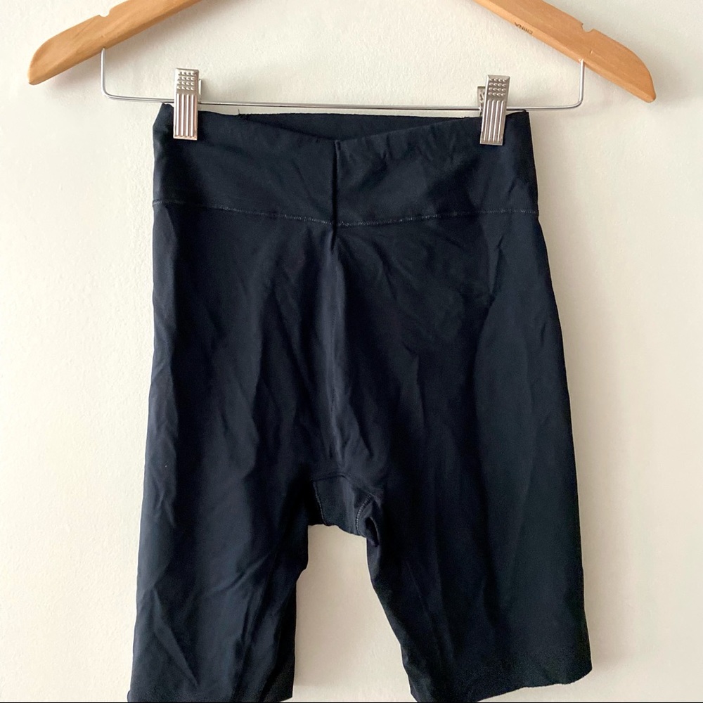 Compression Bike Shorts - Picture 7 of 9